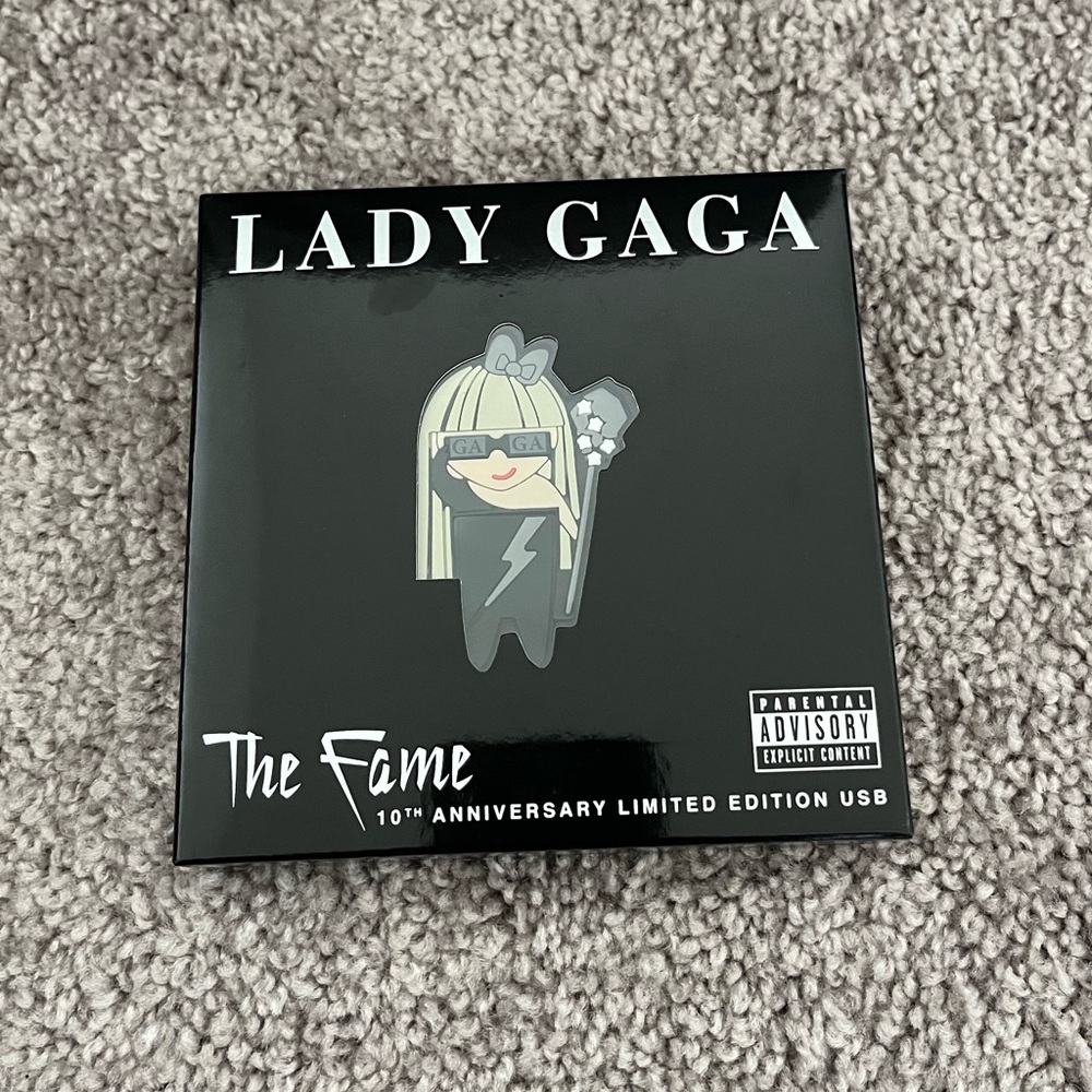 Lady Gaga - 10th Anniversary Limited Edition USB